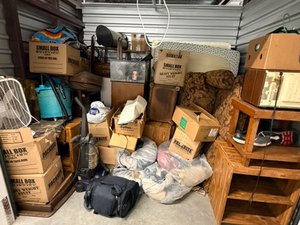 10 x 7 storage unit in NW Canton, OH