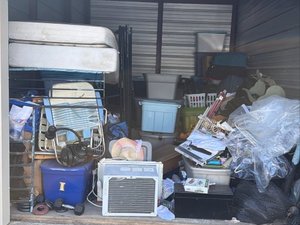 10 x 15 unit in , PO Box 243 Lewisburg