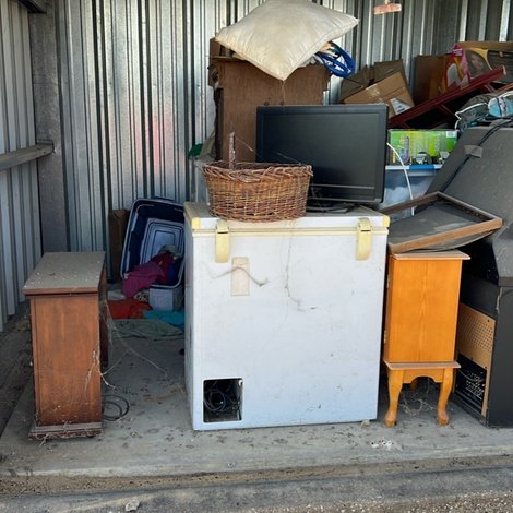 10 x 10 storage unit in Huntsville, TX