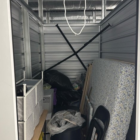5 x 10 storage unit in Grayson, GA