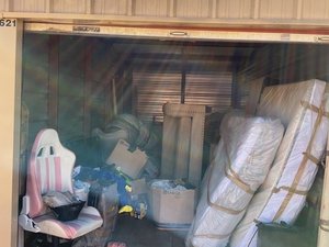 10 x 25 storage unit in Clarksville, TN