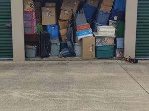 10 x 10 storage unit in Springfield, IL