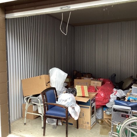10 x 15 storage unit in Williamsburg, VA