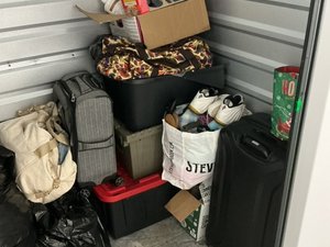 5 x 5 storage unit in Jacksonville, FL