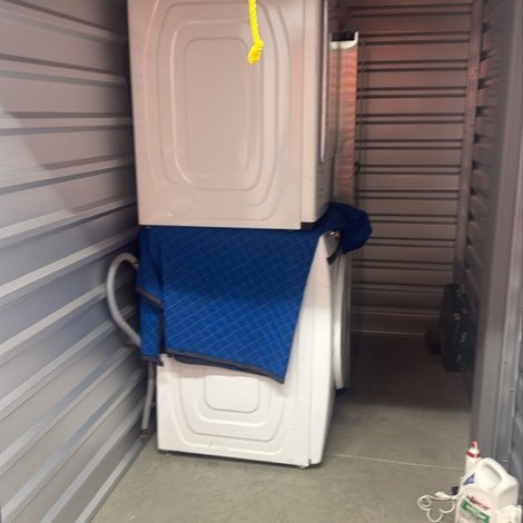 5 x 10 storage unit in Oaklawn, IL