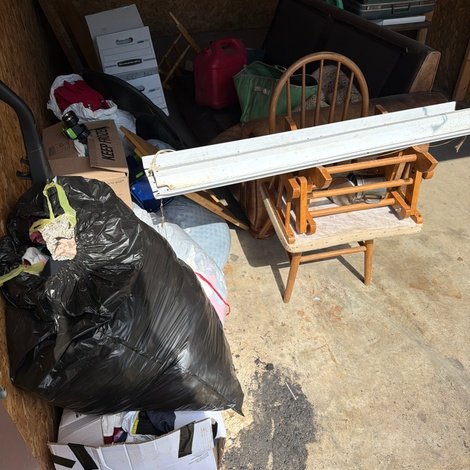 10 x 18 storage unit in Osseo, MI