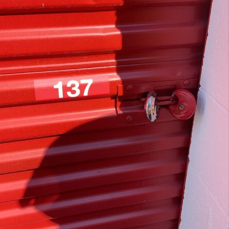 10 x 18 storage unit in Jonesboro, GA