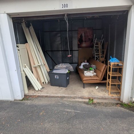 10 x 10 storage unit in Monroeville, PA