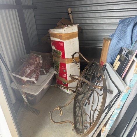 8 x 10 storage unit in Warner Robins, GA