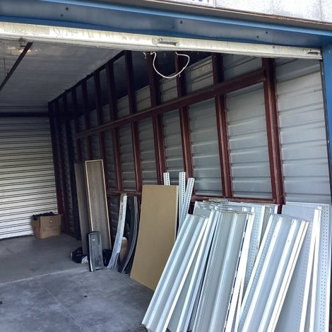 10 x 30 storage unit in Albany, NY