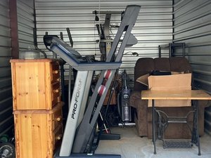 10 x 10 storage unit in Unknown, PA