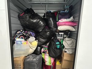 5 x 5 storage unit in Pearland, TX