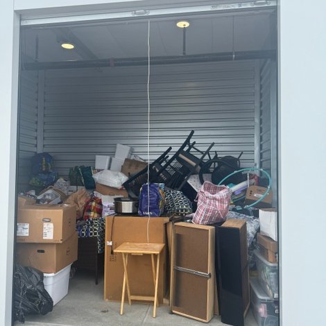 10 x 15 storage unit in Strongsville, OH