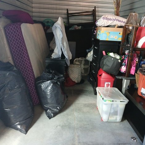 10 x 15 storage unit in Norfolk, VA