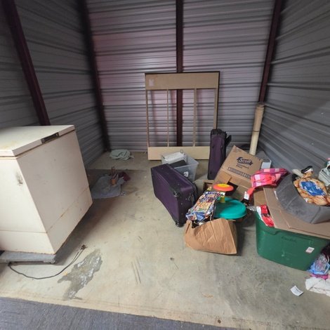30 x 10 storage unit in McDonough, GA