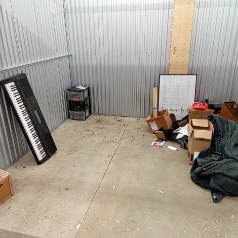 10 x 10 storage unit in Greeneville, TN