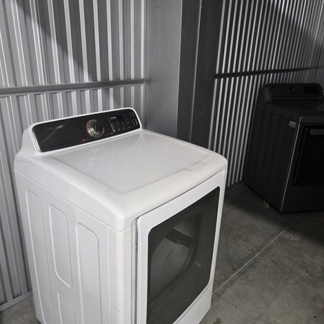 10 x 20 storage unit in Lawrence, MA