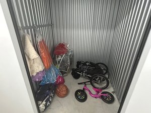 5 x 5 storage unit in Unknown, TX