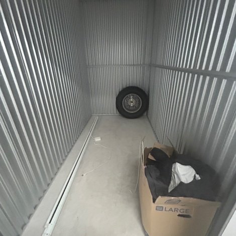 5 x 10 storage unit in Unknown, TX