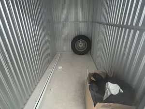 5 x 10 storage unit in Unknown, TX