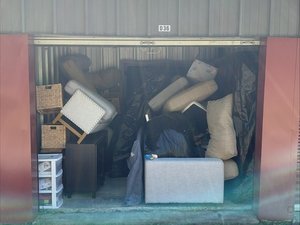 10 x 10 storage unit in Middletown, NY