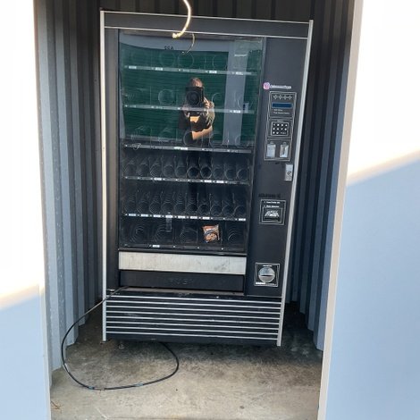 5 x 5 storage unit in Kilmarnock, VA