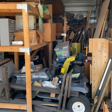 10 x 20 storage unit in Suite K North Royalton, OH