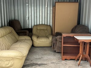 10 x 10 storage unit in Martinsburg, WV