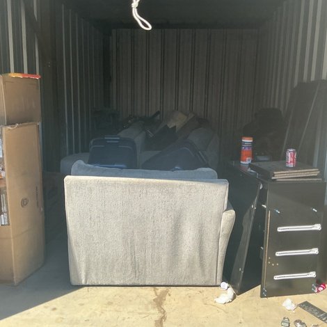 10 x 20 storage unit in Inwood, WV