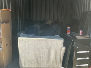 10 x 20 storage unit in Inwood, WV