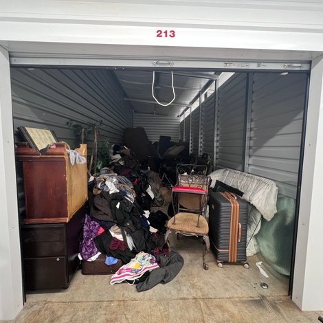 10 x 30 storage unit in Gainesville, GA