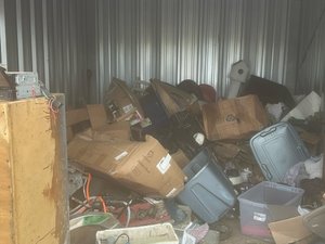 10 x 15 storage unit in Springfield, IL