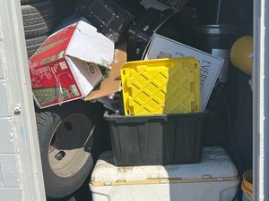 10 x 10 storage unit in Dallas, TX
