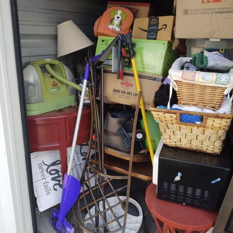 10 x 10 storage unit in Sevierville, TN
