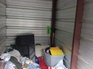 5 x 10 storage unit in Sevierville, TN
