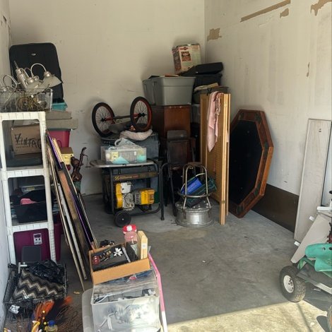 10 x 20 storage unit in Tavares, FL