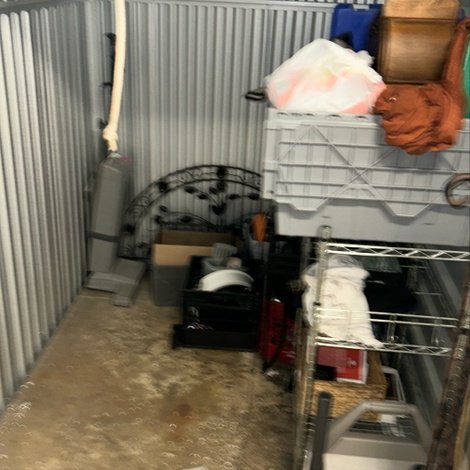 5 x 7 storage unit in Jennings, MO