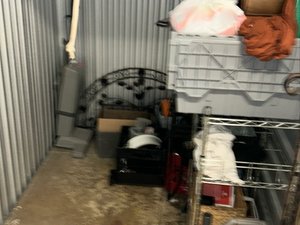 5 x 7 storage unit in Jennings, MO