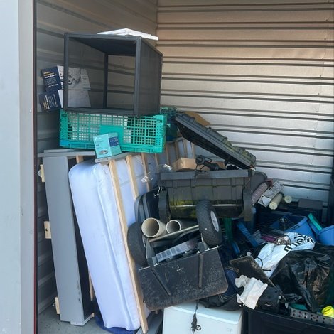 5 x 10 storage unit in Unknown, TX