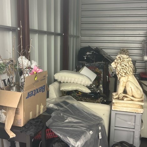 10 x 12 storage unit in Unknown, TX