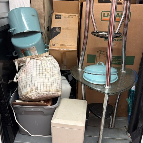 5 x 10 storage unit in N Brooklyn Park, MN