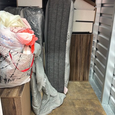 5 x 10 storage unit in N Brooklyn Park, MN