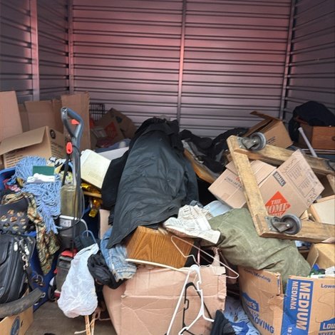 10 x 15 storage unit in Saint Paul, MN