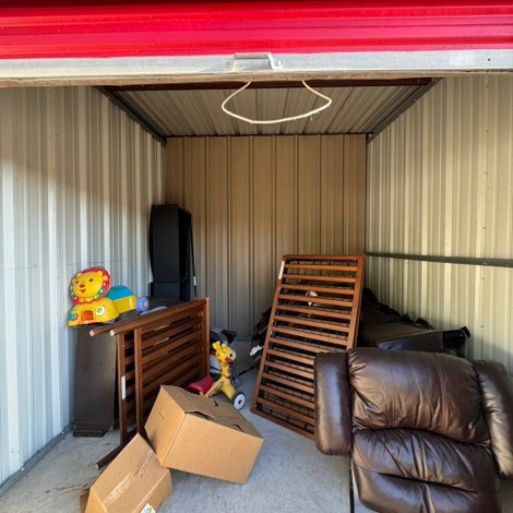 10 x 10 storage unit in Unknown, TX