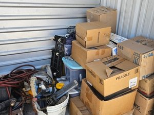 10 x 5 storage unit in Montgomery, TX