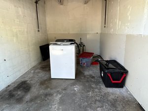 10 x 15 storage unit in Houston, TX