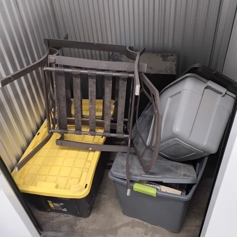 5 x 5 storage unit in F Arlington, TX