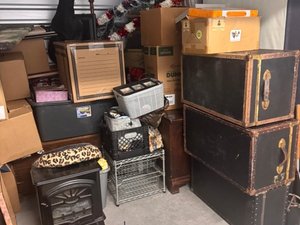 10 x 10 storage unit in Troy, NY
