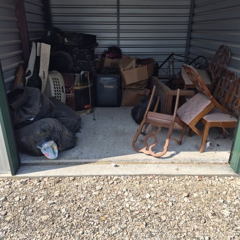 10 x 10 storage unit in Unknown, TX