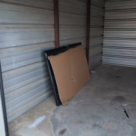 10 x 15 storage unit in Tifton, GA
